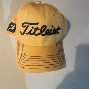Titleist Golf Hat NWOT